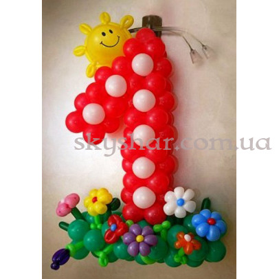 Цифра из шаров с украшением – фото 1