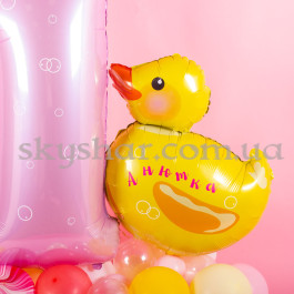 Фигура из шаров с розовой цифрой и надписью "Утенок" – фото 5