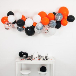 Опция Разнокалиберная гирлянда из шаров на Хэллоуин 1 пог. м - фото 3 Опция Разнокалиберная гирлянда из шаров на Хэллоуин 1 пог. м – фото 3